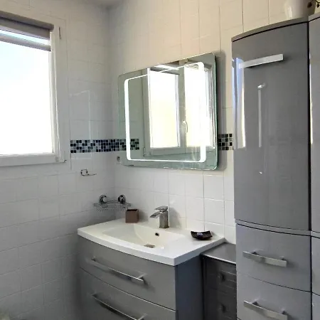 Echappee-belle * Badefols-d'Ans