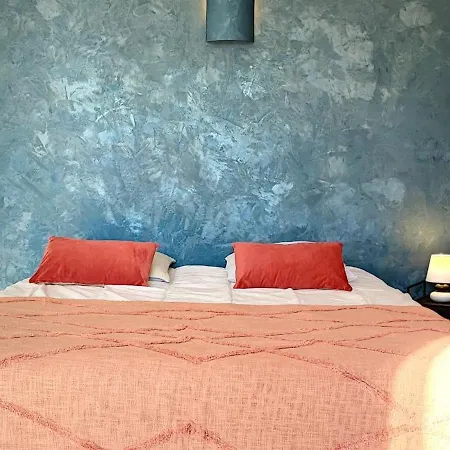 Echappee-belle * Badefols-d'Ans